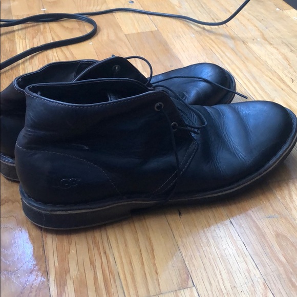 UGG Men’s Chukka Boot—Fleece-Lined - Picture 5 of 8